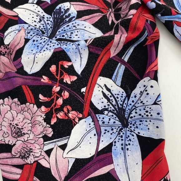 Lululemon Wunder Under Crop Hi-Rise Full-On Luxtreme 21" Lush Lillies Multi - Picture 4 of 7